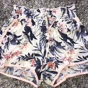 Flower shorts